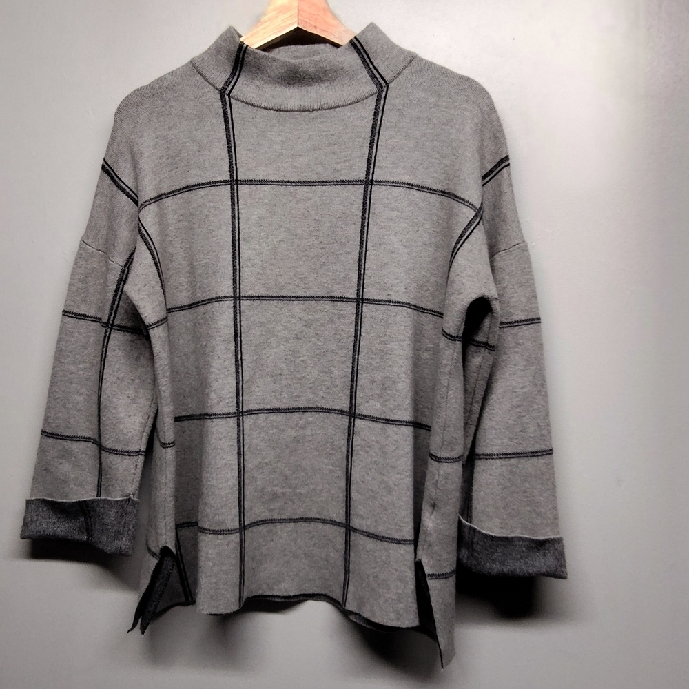 Tahari Knit Sweater Women Sze XL Gray Black Plaid 3/4 Sleeve Stretch Preppy Fall